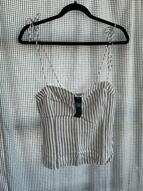 Abercrombie & Fitch Striped Tie-Shoulder Cami - Gray & White